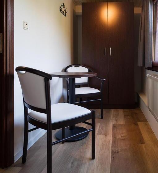 스탠다드 룸 킹사이즈 침대, Hostellerie D Inzepré