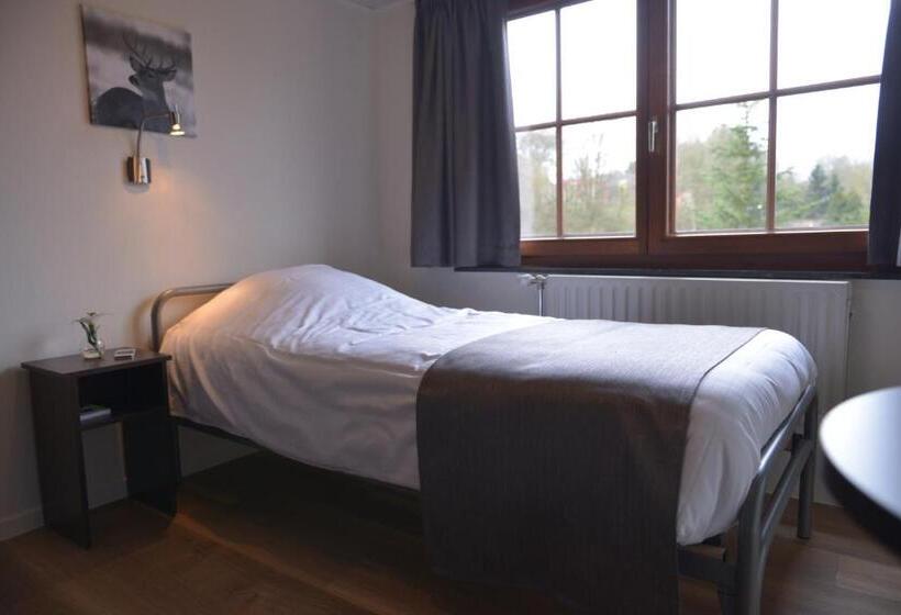 标准单人间, Hostellerie D Inzepré