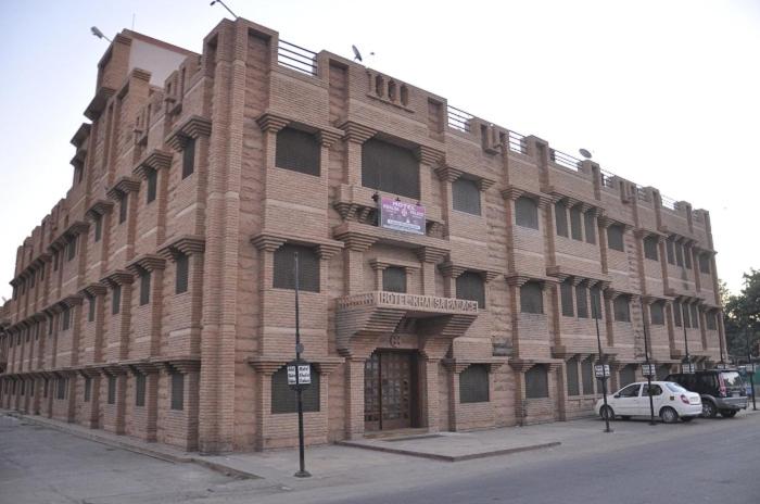 غرفة ديلوكس, Khalsa Palace