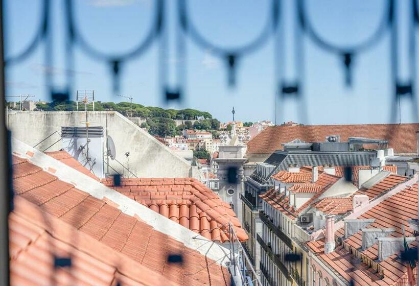 اتاق استاندارد با چشمانداز رودخانه, Chiado 44