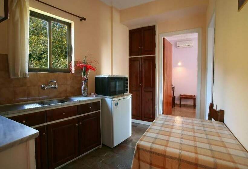 استودیو خانوادگی, Alexis Apartments Benitses