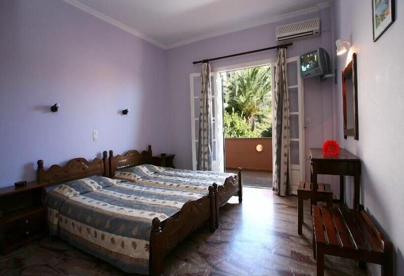 דירת שלושה חדרים, Alexis Apartments Benitses