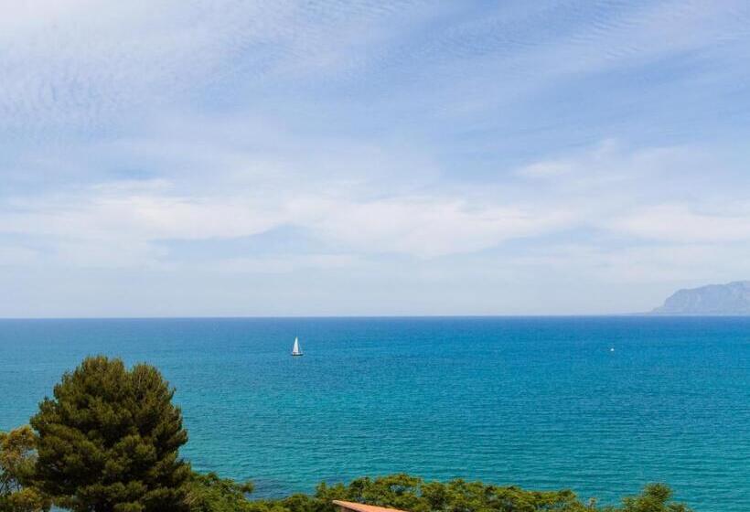 Triple Room Sea View, B&b A Mare