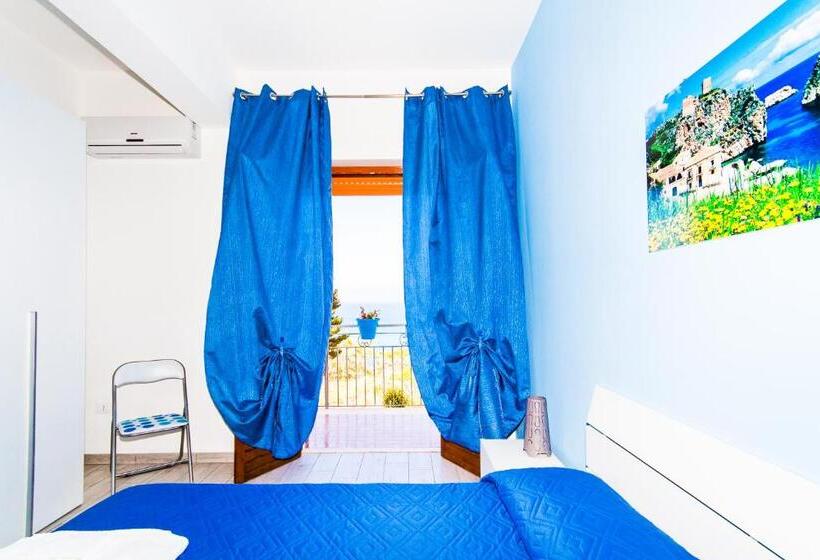 Triple Room Sea View, B&b A Mare
