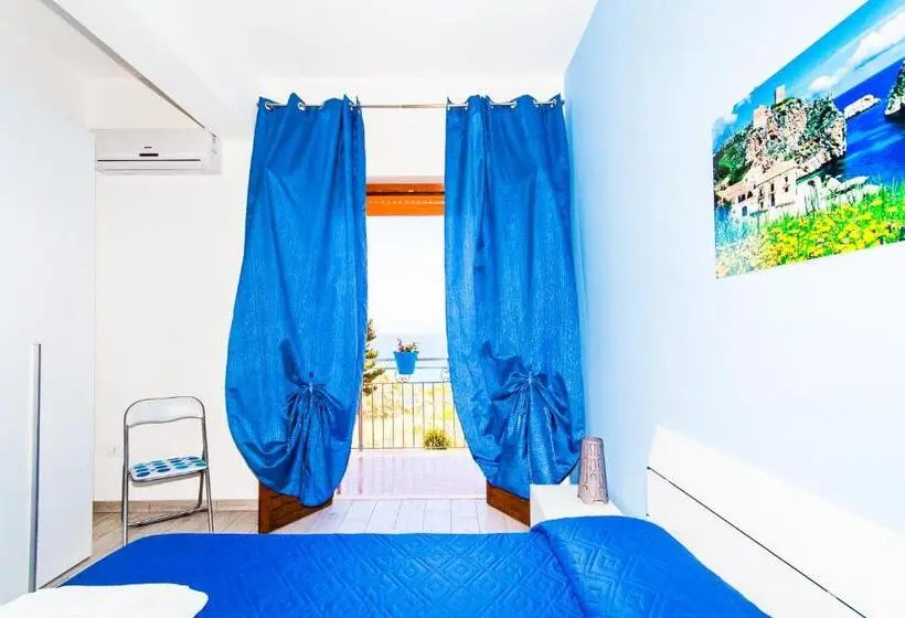 Triple Room Sea View, B&b A Mare