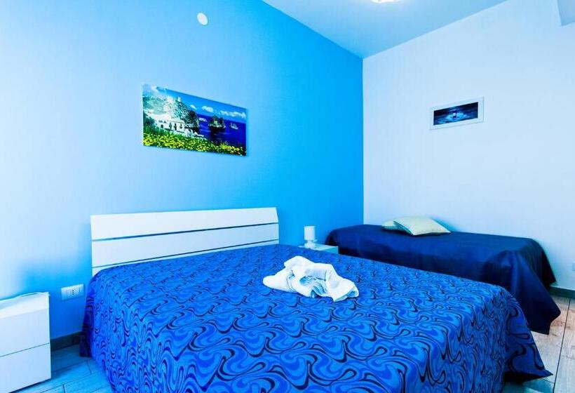 Triple Room Sea View, B&b A Mare