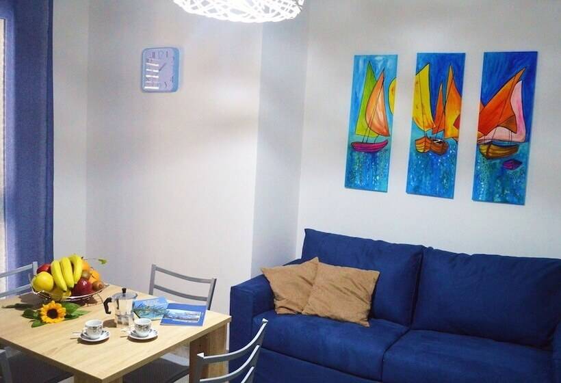 דירה בת חדר שינה 1 עם מרפסת, B&b A Mare