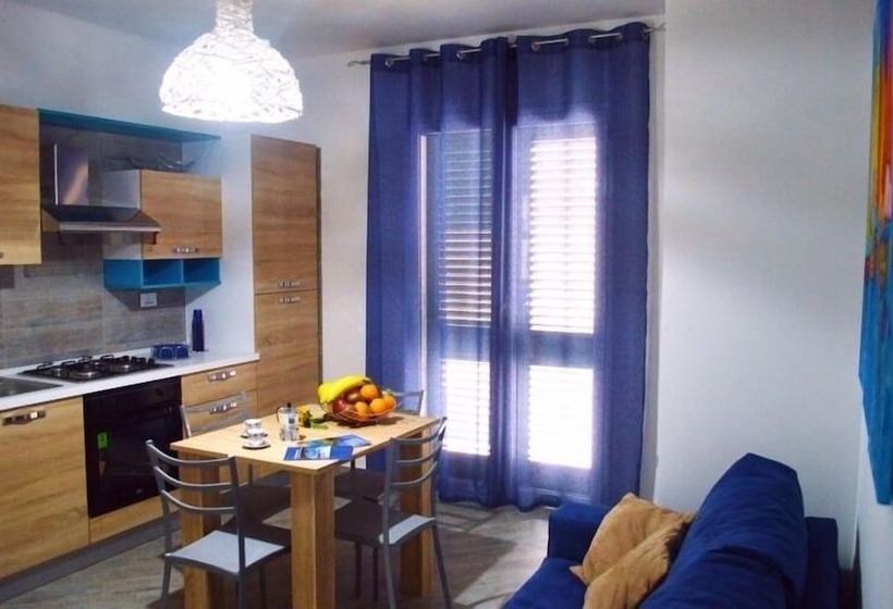 דירה בת חדר שינה 1 עם מרפסת, B&b A Mare