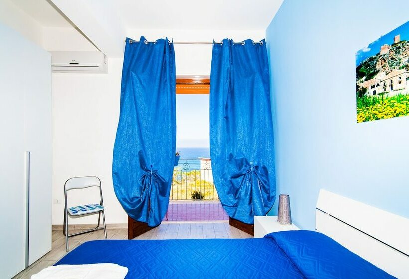 Triple Room Sea View, B&b A Mare