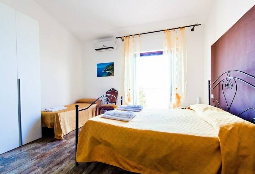 Triple Room Sea View, B&b A Mare