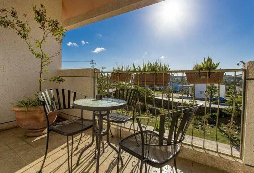 اتاق استاندارد چهار تخته, Kenting Bonjour Resort