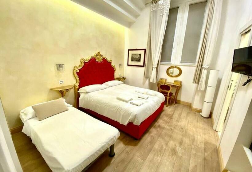 اتاق لوکس با تخت بزرگ, Roma Charming Rooms