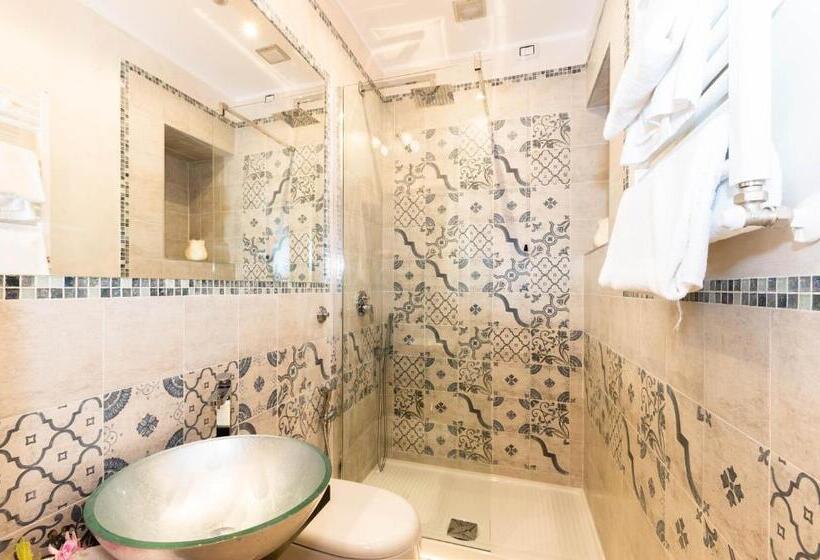 اتاق عادی, Roma Charming Rooms