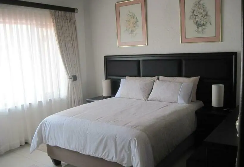 スタンダードルーム, Swallows Nest B&b