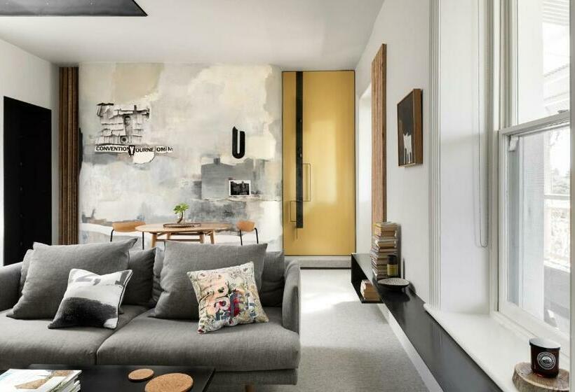 キングサイズベッドのスイートルーム, Drift House