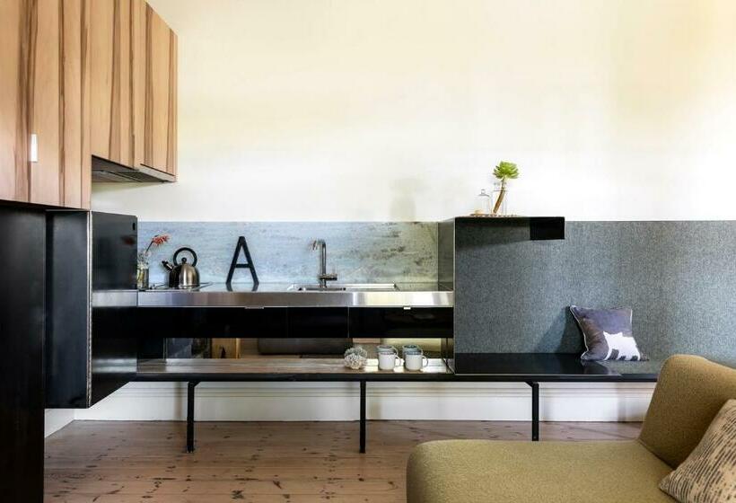 キングサイズベッドのスイートルーム, Drift House