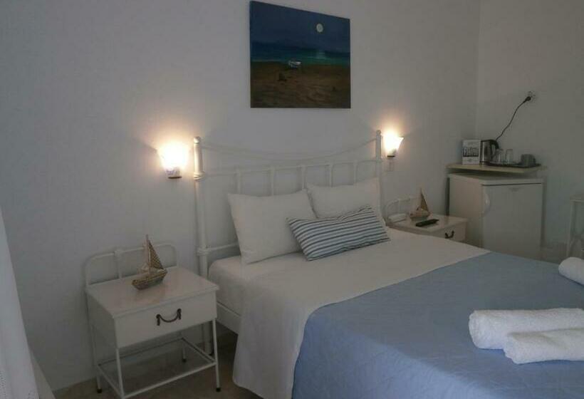 اتاق استاندارد با چشمانداز دریا, Flisvos