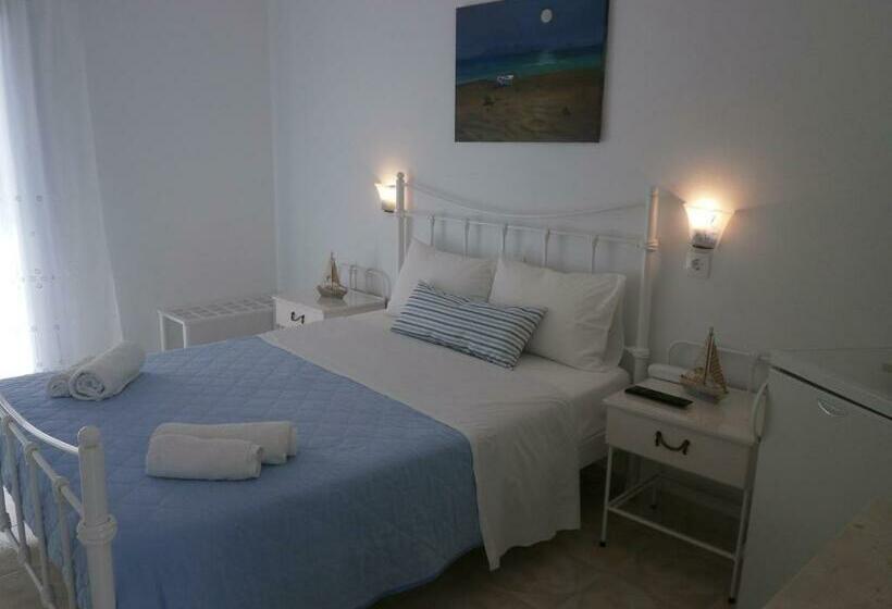 اتاق استاندارد با چشمانداز دریا, Flisvos