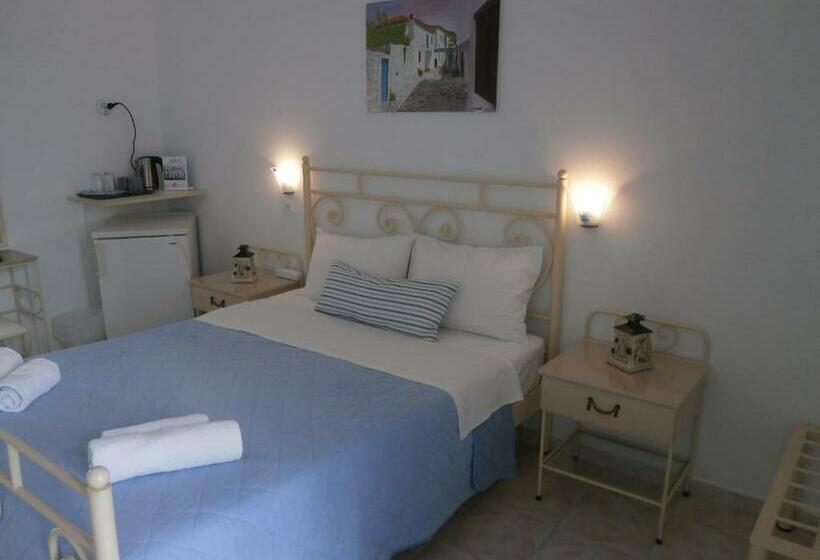 اتاق استاندارد با چشمانداز دریا, Flisvos