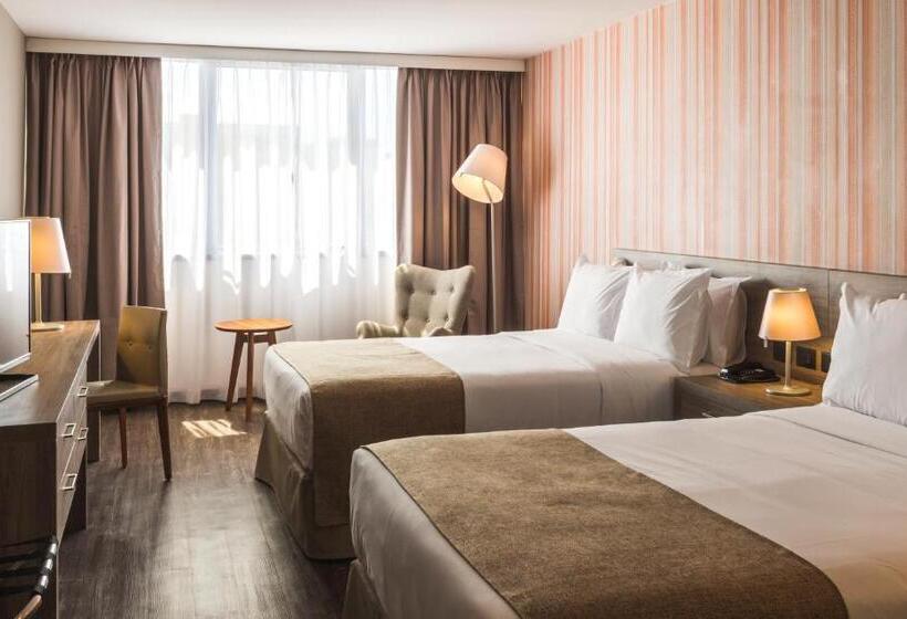 آپارتمان یک خوابه با دری مشترک که هال را جدا می کند., Frontier Hotel Rivera