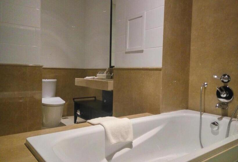 غرفة ديلوكس مزودة بشرفة, Jambuluwuk Oceano Seminyak