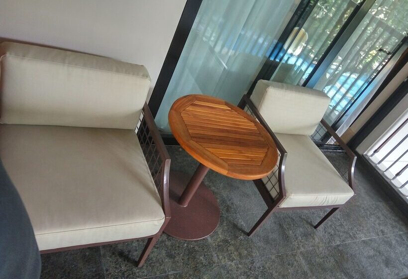 غرفة ديلوكس مزودة بشرفة, Jambuluwuk Oceano Seminyak