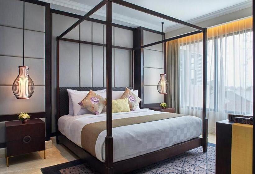 جناح, Jambuluwuk Oceano Seminyak