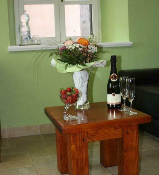 اتاق استاندارد, Rooms Toni Palace