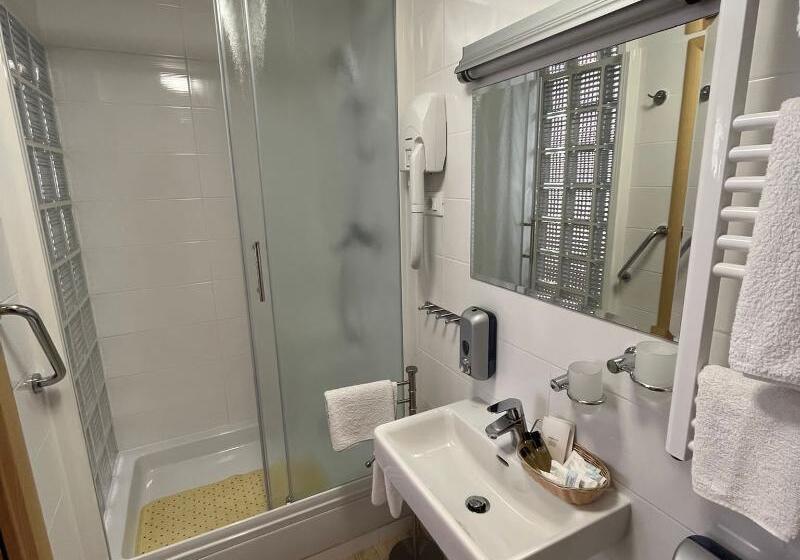 اتاق استاندارد, Rooms Toni Palace