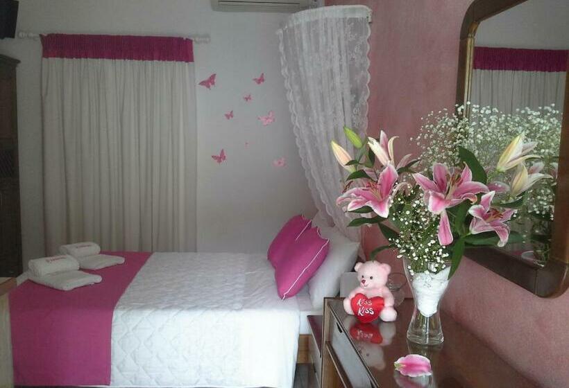 Standardzimmer mit Ausblick, Lotza Studios