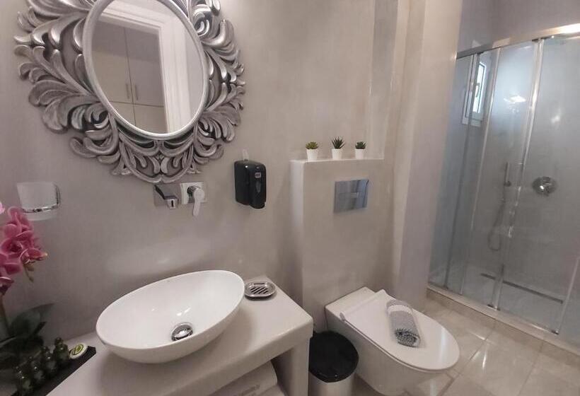 1 Schlafzimmer Deluxe Apartment, Lotza Studios