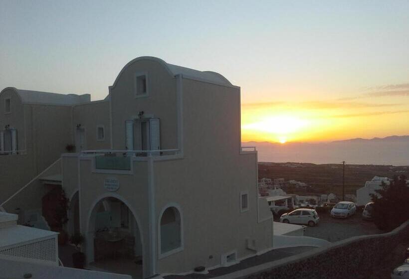 Standardzimmer mit Ausblick, Lotza Studios