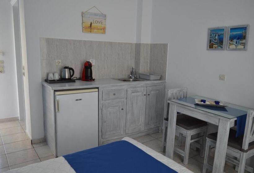 Standardzimmer mit Ausblick, Lotza Studios