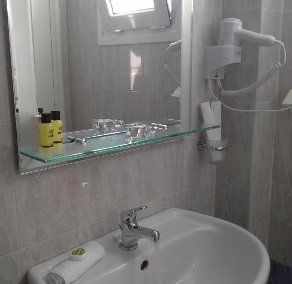 1 Schlafzimmer Apartment mit Blick, Lotza Studios