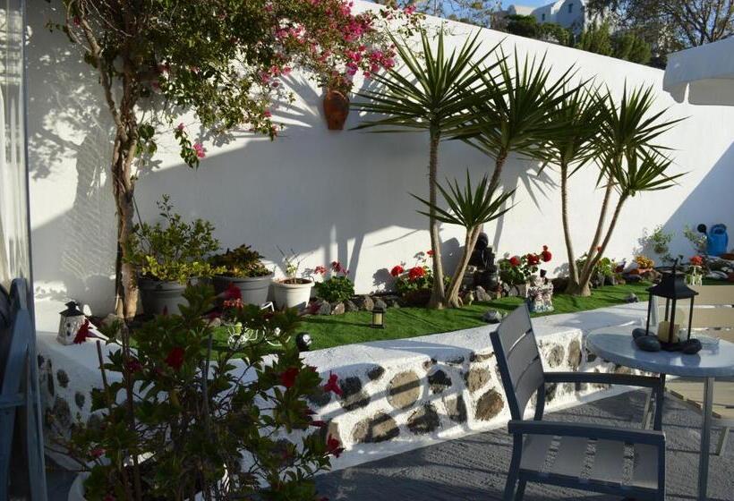 1 Schlafzimmer Apartment mit Blick, Lotza Studios