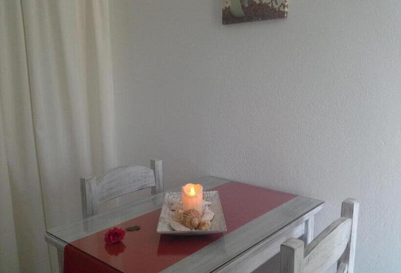 1 Schlafzimmer Apartment mit Blick, Lotza Studios