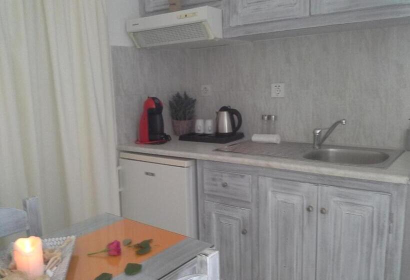 1 Schlafzimmer Apartment, Lotza Studios