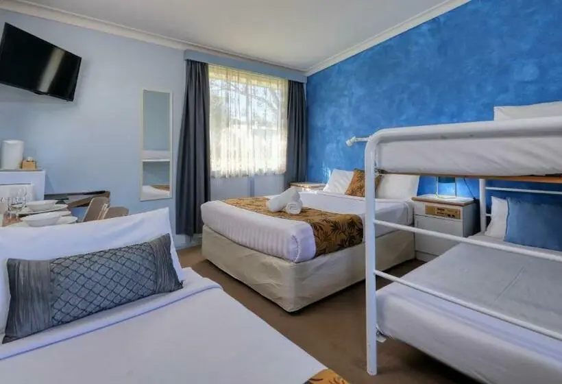 Perhehuone, Bushmans Retreat Motor Inn