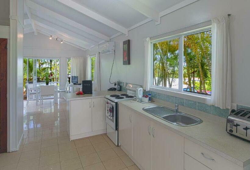 بانگلوی استاندارد, Muri Lagoon View Bungalows Hillside Bungalow