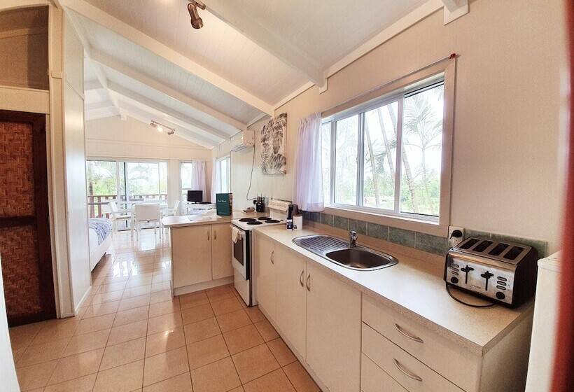 بانگلوی استاندارد, Muri Lagoon View Bungalows Hillside Bungalow