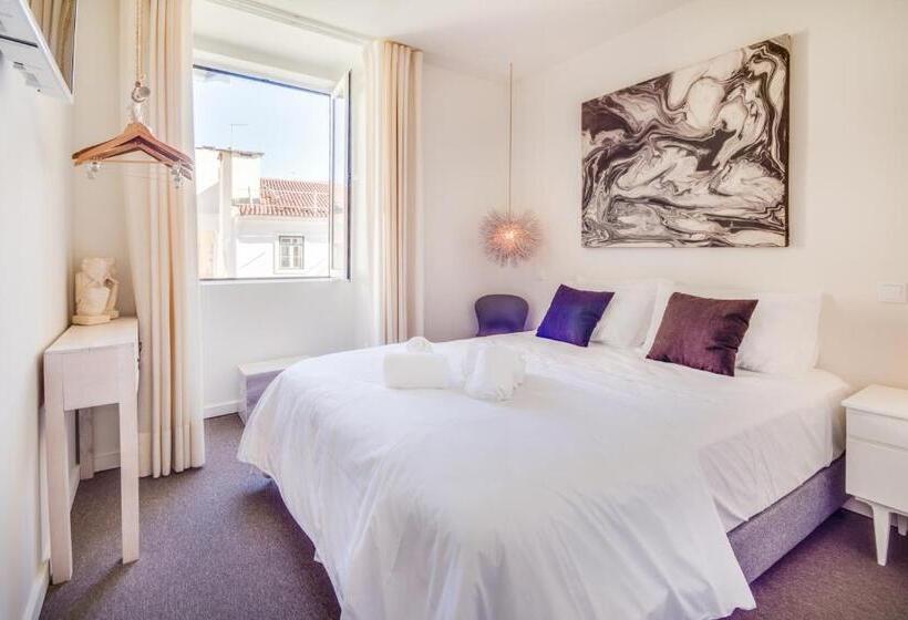 اتاق استاندارد, Chiado 44