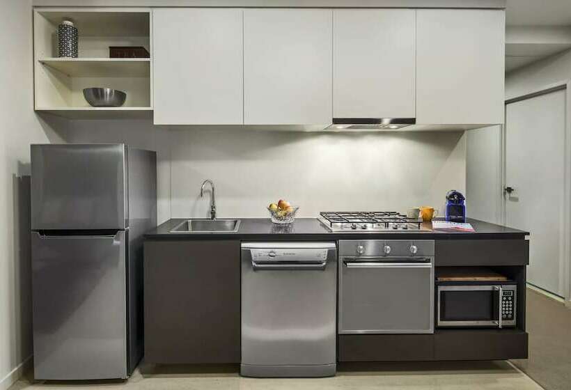 شقة غرفة واحدة, Winston Apartments