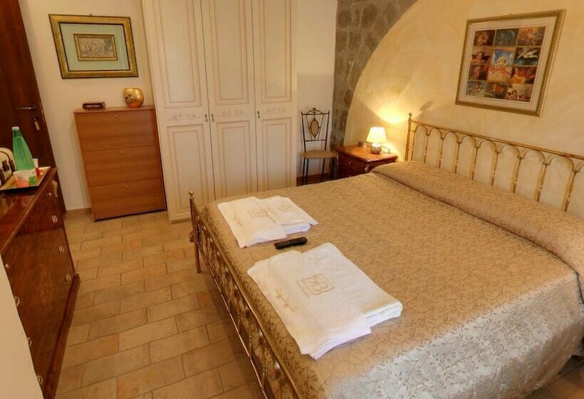 اتاق استاندارد, B&b Medieval House