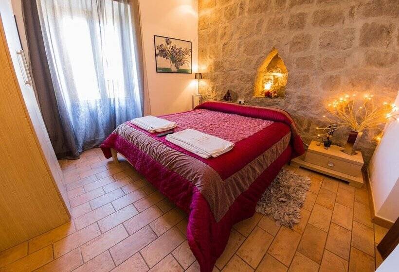اتاق استاندارد, B&b Medieval House