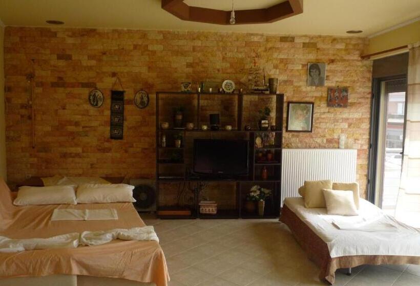 إستوديو قياسى, Hostel Stylianos Kissamos