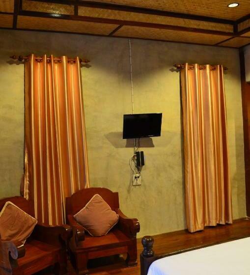 디럭스 방갈로, Baan Aew Pai