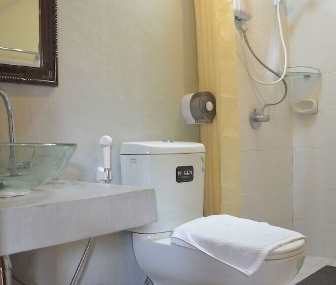 디럭스 방갈로, Baan Aew Pai