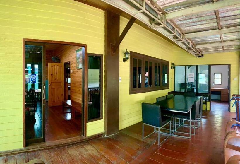 家庭洋房, Baan Soontree Resort