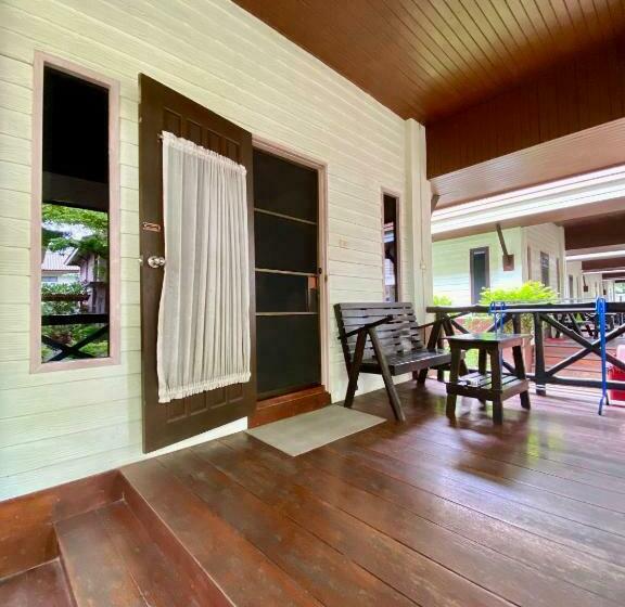 高级大房间, Baan Soontree Resort