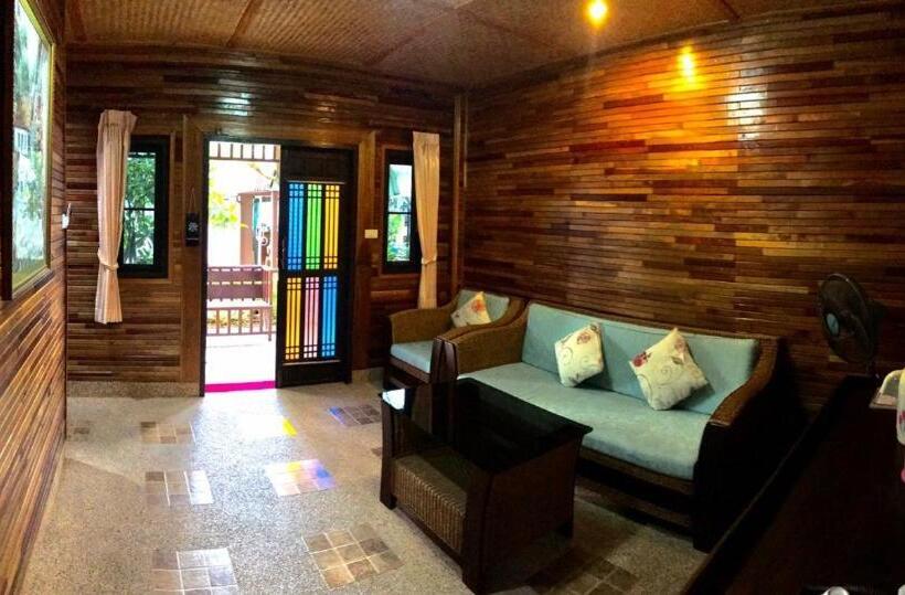 四人标准间, Baan Soontree Resort